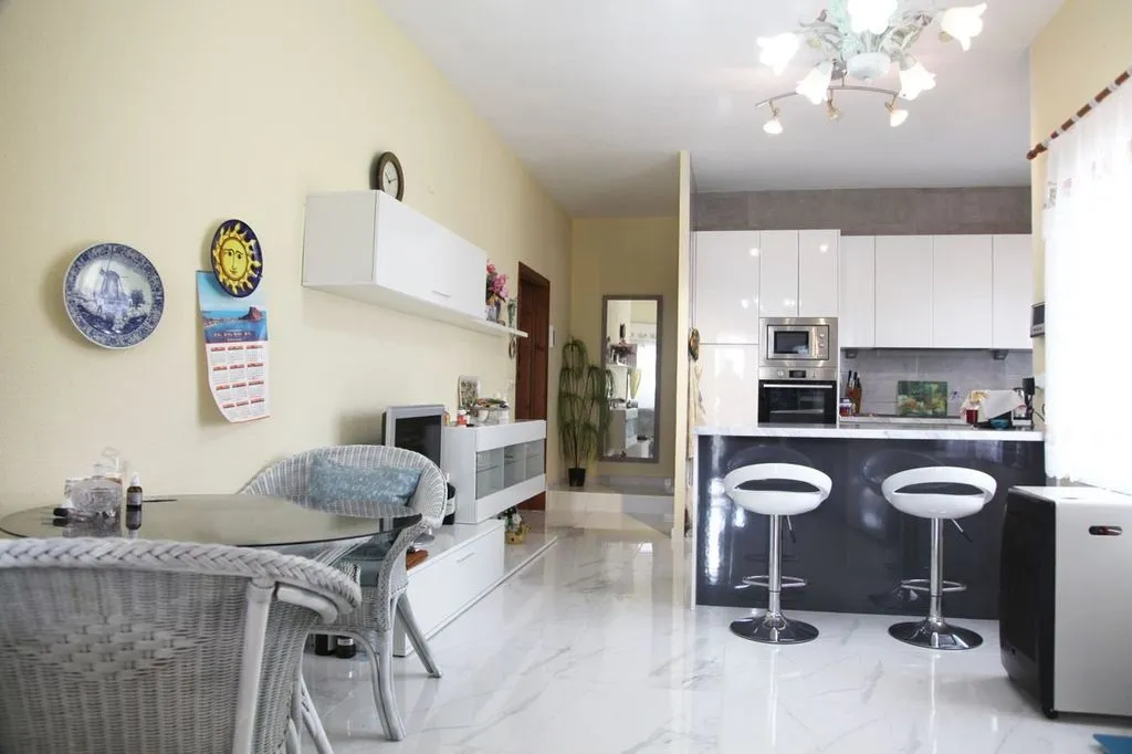 Cuisine - Mediterranean Villa with Pool in Calpe
