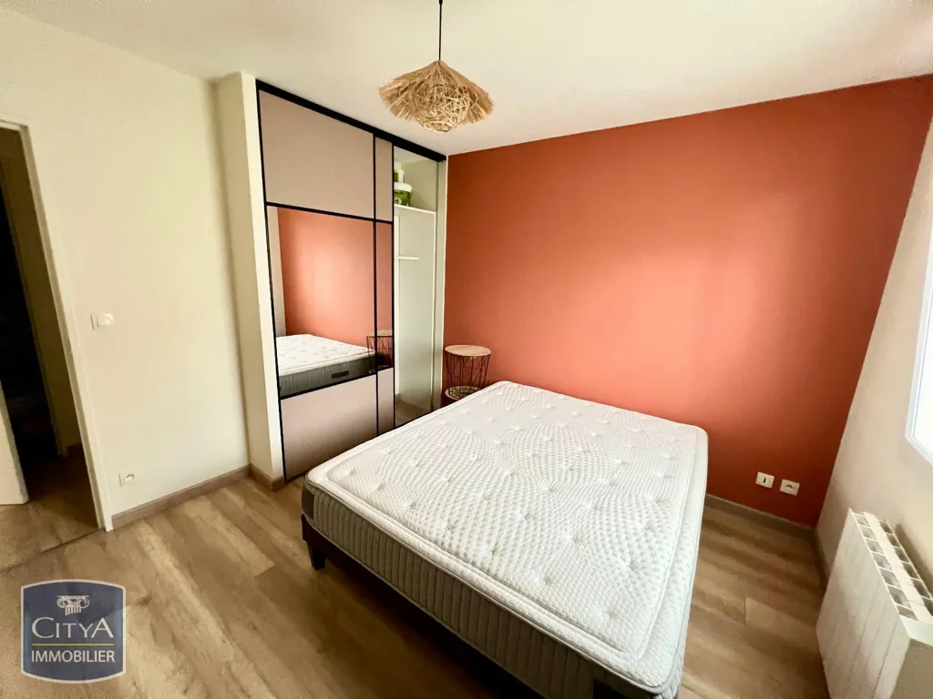 Schlafzimmer - Renovated Flat with Balcony in Langres