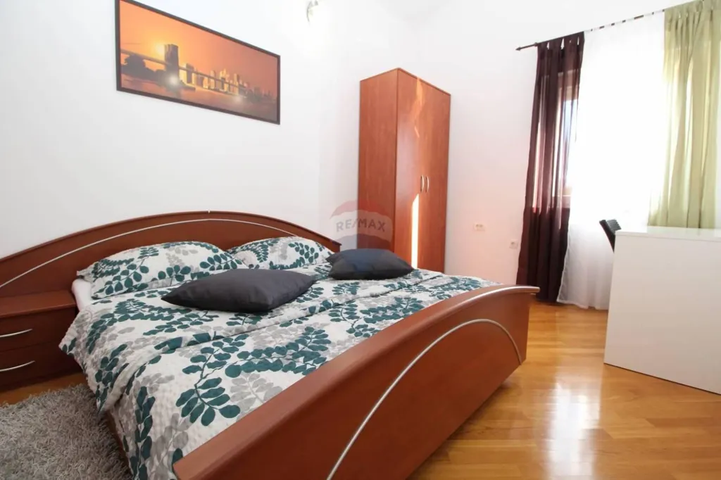 Chambres - Two-Storey Apartment with Sea View in Kastav