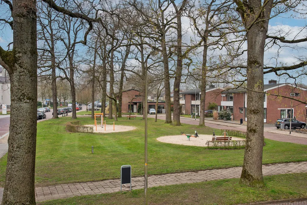 Aed - Galerie Flat with Green View in Quiet Area