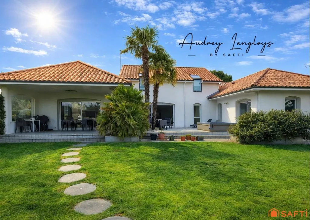 Jardin - Villa Contemporaine avec Jardin à La Baule