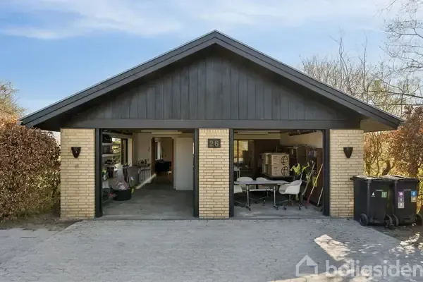 garage