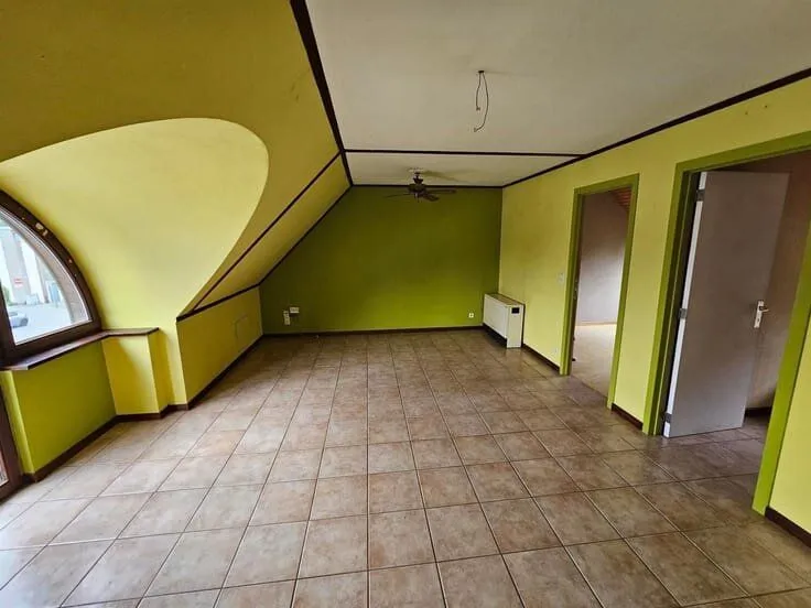 Toad - Flat with Attic Storage in Namur Centre