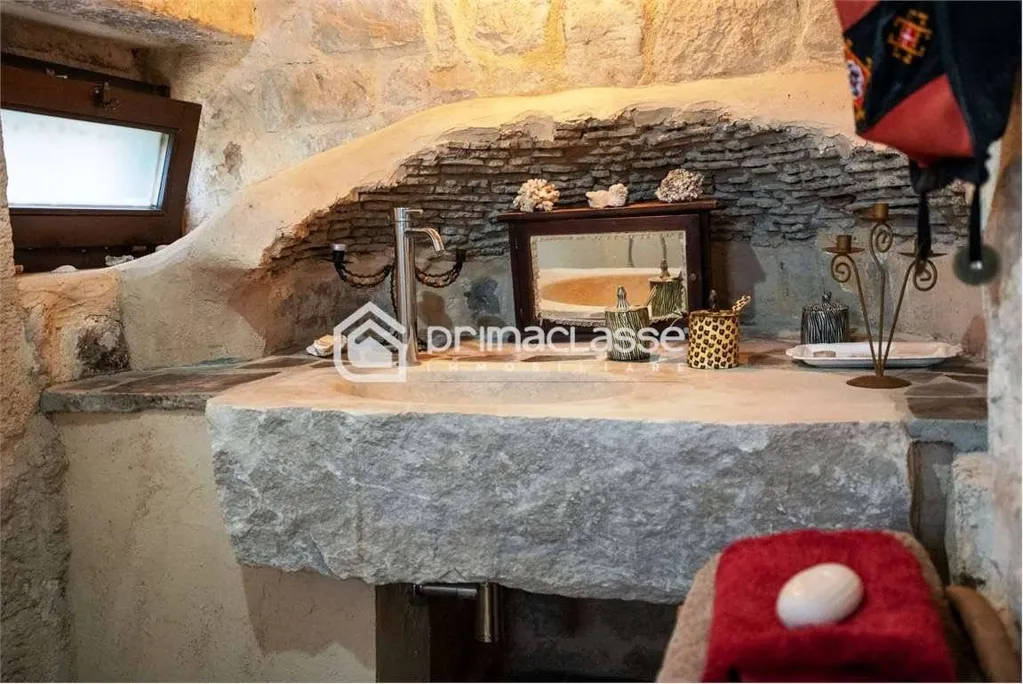 Bagni - Restored Casale with Pool in Modica Sorda