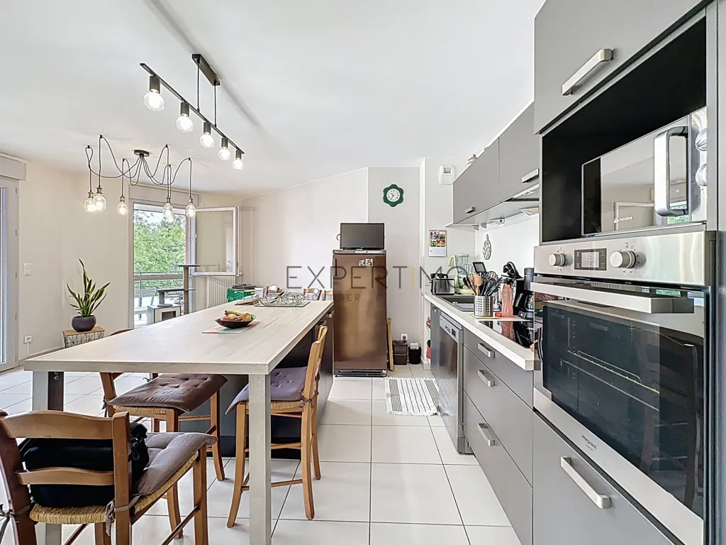 Cuisine - Appartement T2 avec Terrasse à Louhans