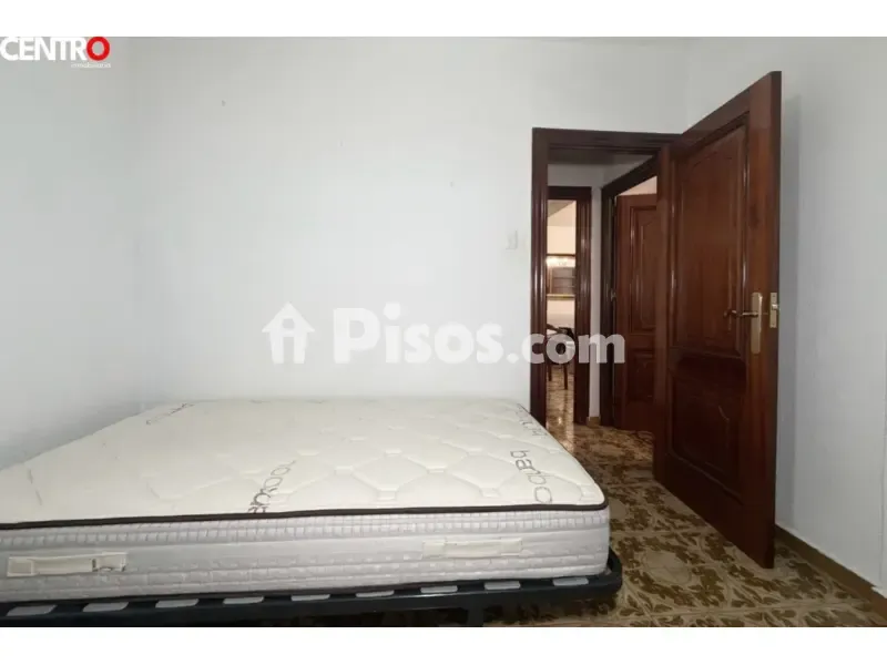 Magamistoad - Spacious Apartment with Balcony in Santa Clotilde