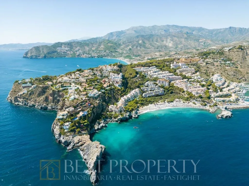 Vista aerea - Luxury Villa with Beachfront Access in Almuñécar