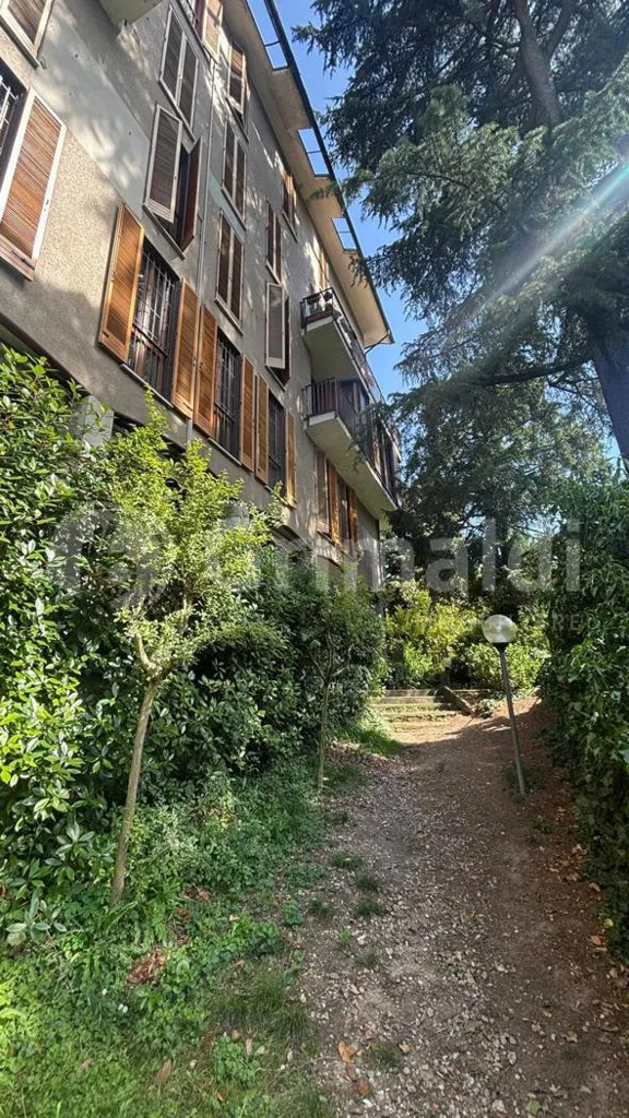 Välivaade - Apartment with Triple Aspect in Abbiategrasso
