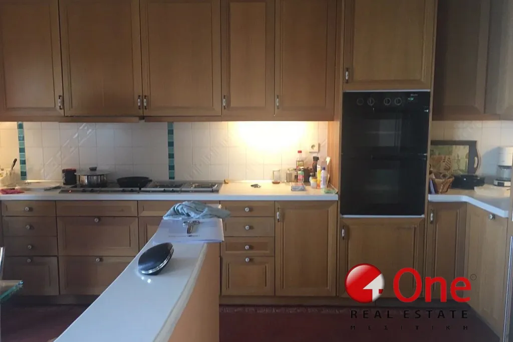 Cuisine - Maisonette with Sea View in Piraiki, Piraeus