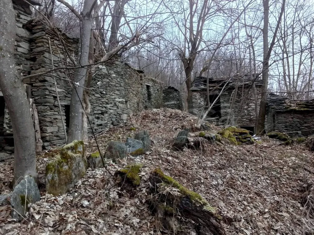 3-room house in Paesana