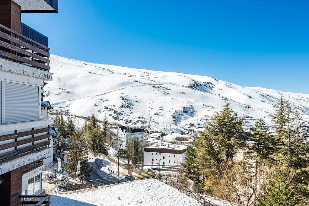 Balcon - Apartment with Terrace in Sierra Nevada