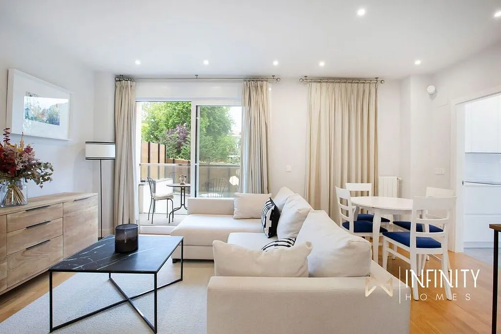Living Room - Duplex with Terrace in La Galea, Getxo