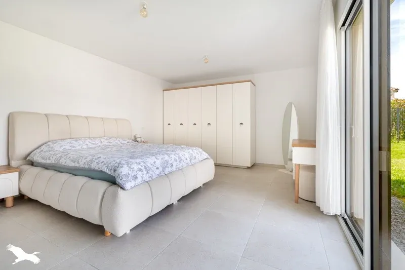 Magamistoad - Contemporary Flat with Garage in Couzeix
