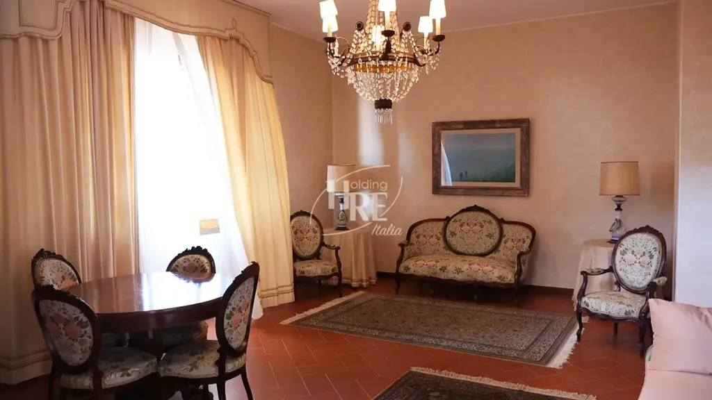 Séjour - Architectural Villa with Central Staircase in Amantea
