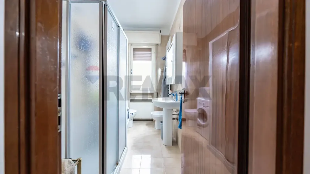 Vannitoad - Rented Apartment with Garage in Ferrara