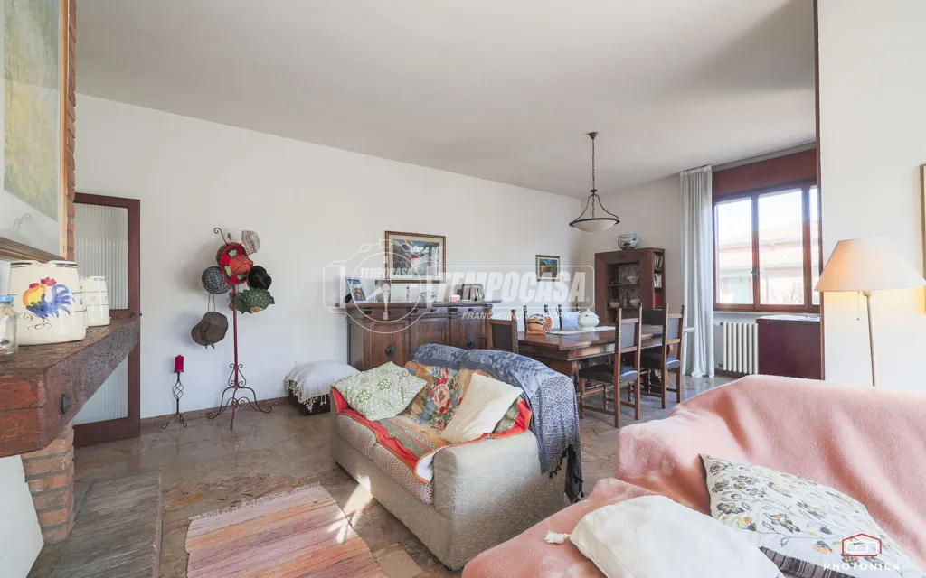 Séjour - Luxury Villa with Private Garden in Forlì