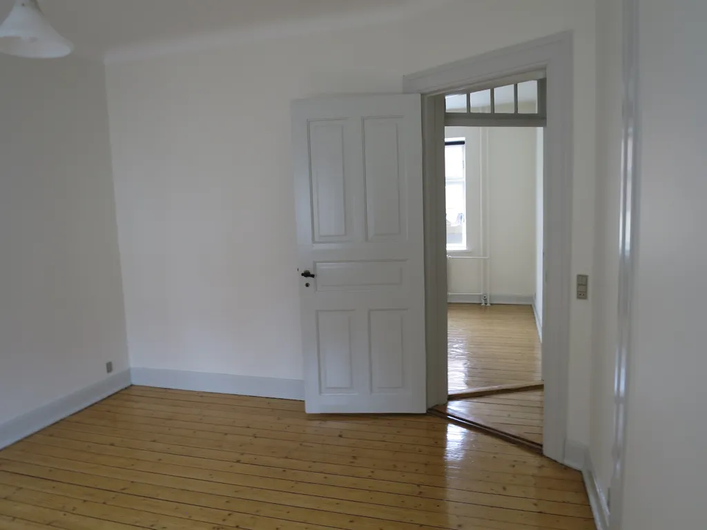 Pièces - Spacious Flat with 3 Rooms in Odense C
