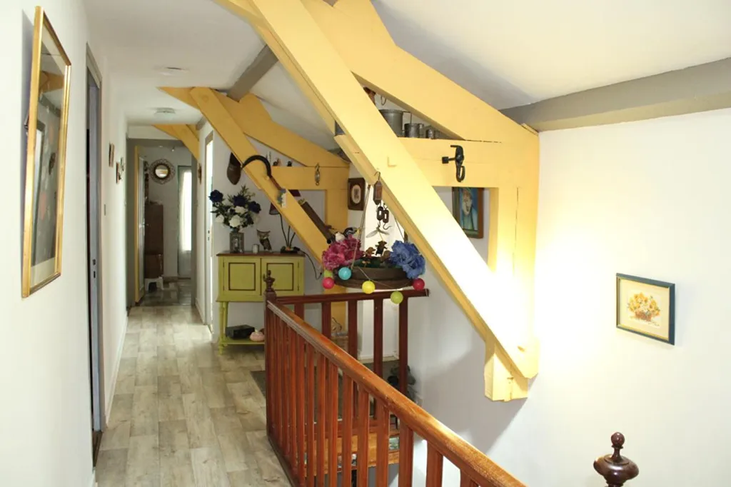 Entrée - Maison avec Terrasse et Garage à Saint-Bonnet-Laval