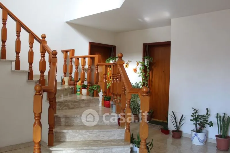 Stanze - Appartamento con balcone e garage a Fiesso Umbertiano