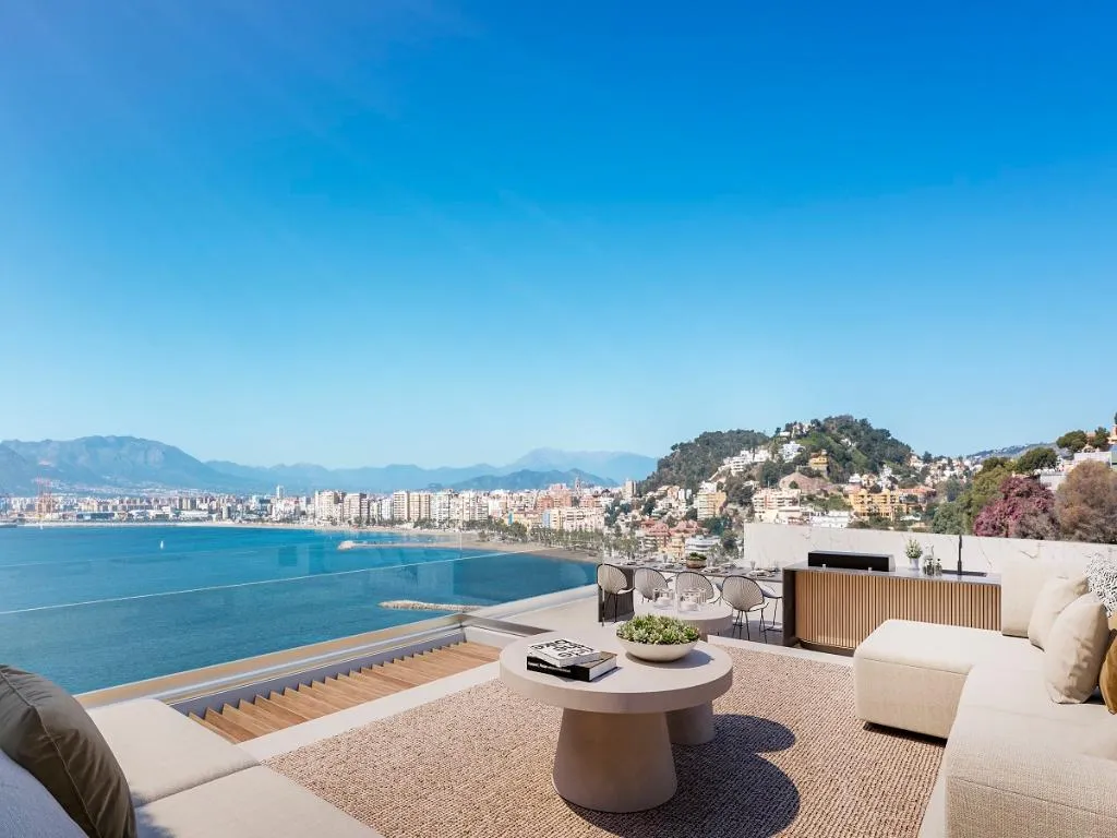 Terrass - Contemporary Villa with Pool in Malaga Este