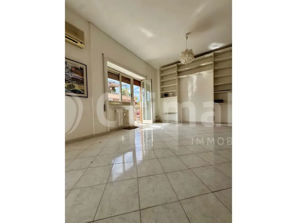 Elutuba - Apartment with Balcony in Rome, Via Di Boccea