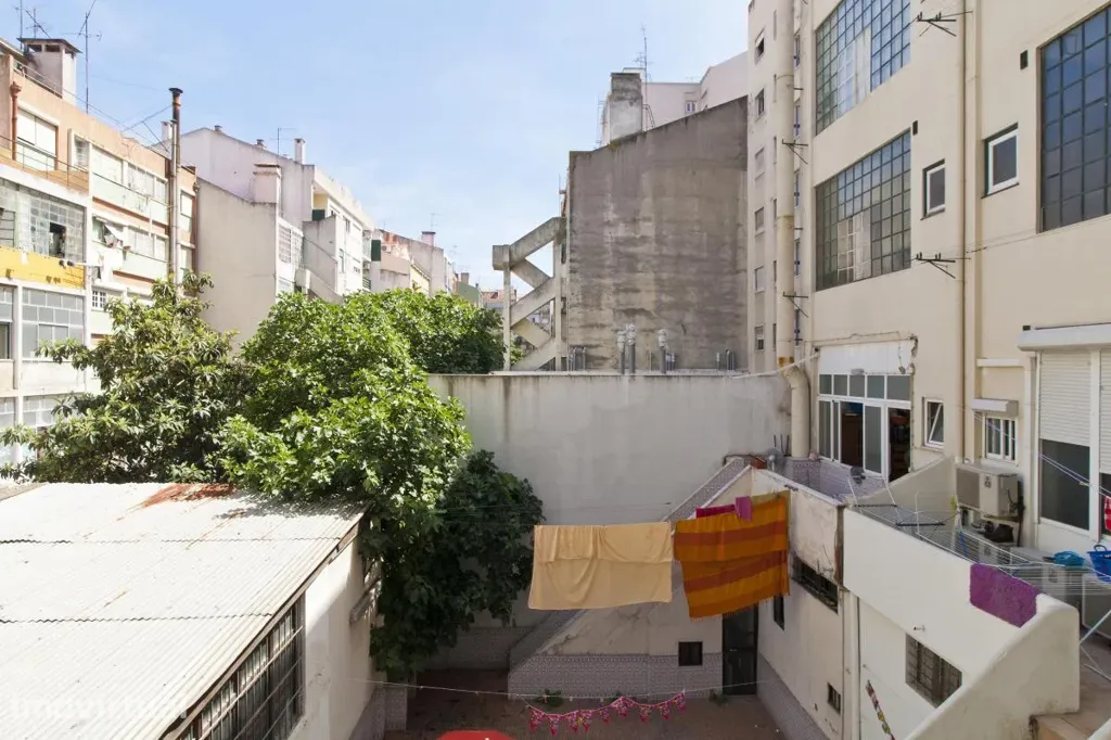 Garden - Private Room in Arroios, Lisbon
