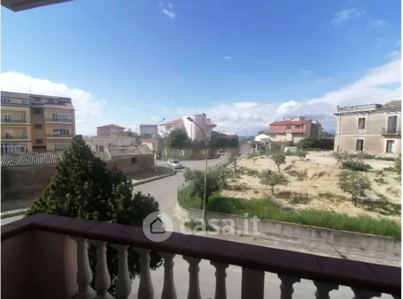Balcone - Apartment for Renovation in Strongoli