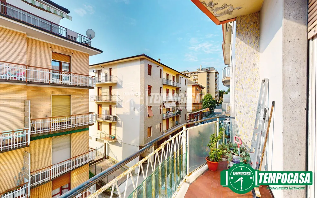 Balcon - Renovated Apartment with Balconies in Ovada
