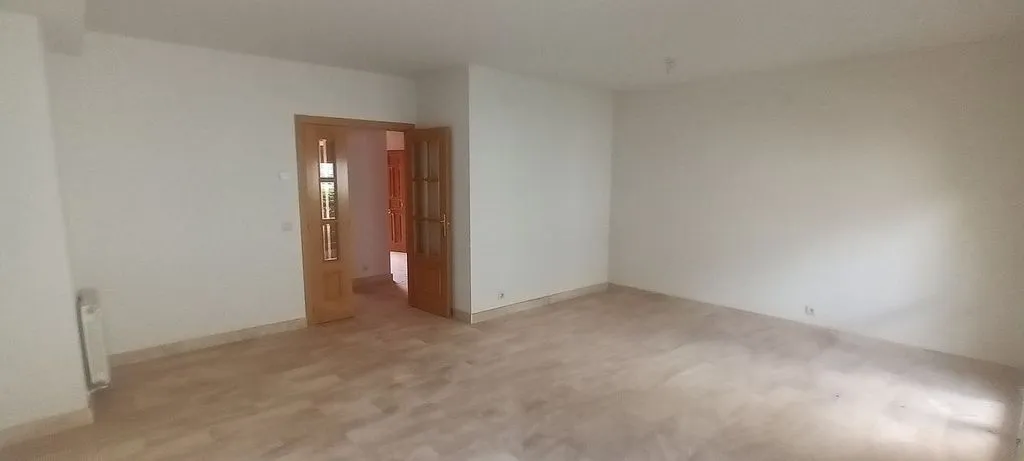 Pièces - Terraced Chalet with Private Garden in La Lastrilla