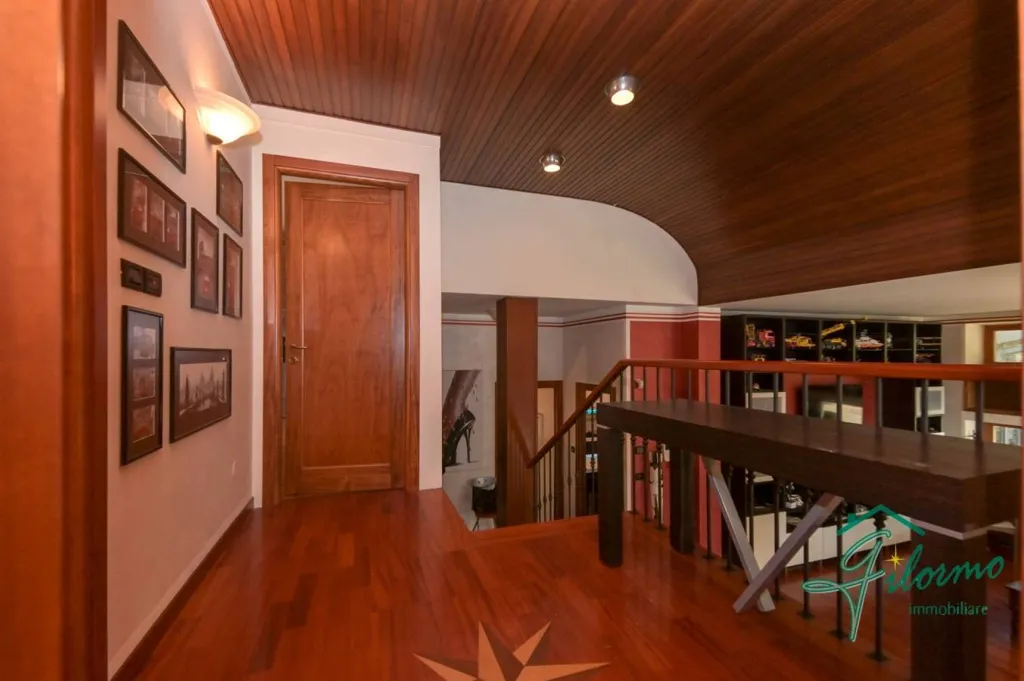 Entrée - Rustic Villa with Terraces in Pino Torinese