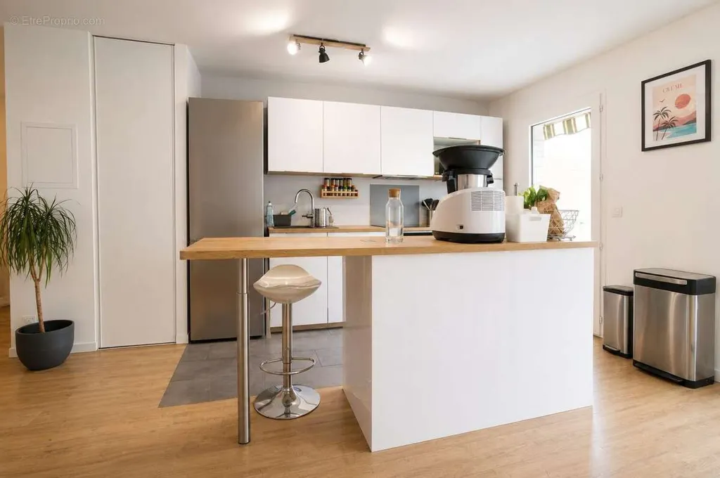 Cuisine - Appartement Rénové avec Balcon à Nogent-Sur-Marne