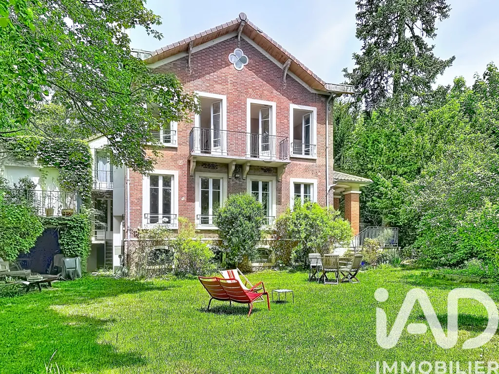 Jardin - Maison Ancien Relais de Chasse à Saint-Cloud