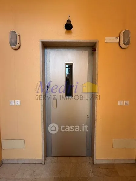 Esik - Spacious Apartment with Balconies in Cesena