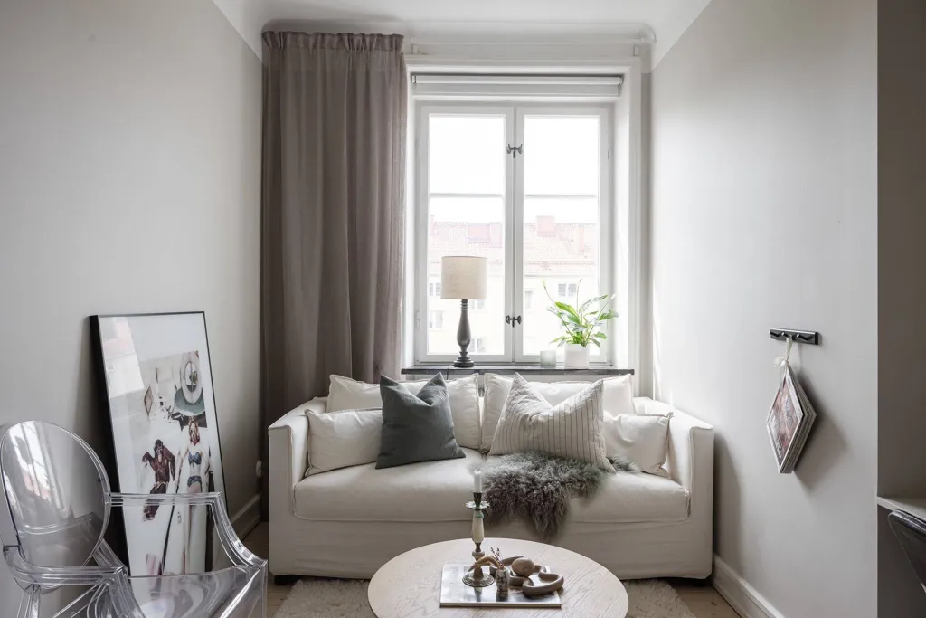 Living Room - 20s Flats with Slottsparken View in Malmö