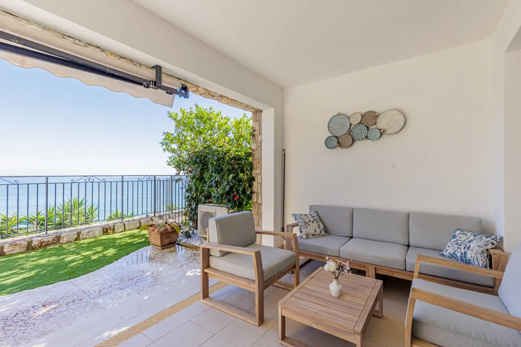 Terrasse - Appartement avec Vue Mer à Menton
