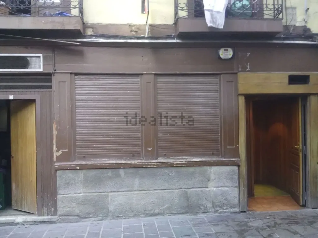 Extérieur - Local commercial à Vitoria-Gasteiz (Capital)