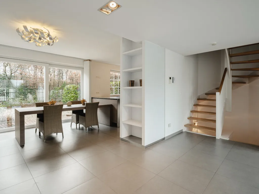 Söögituba - Contemporary Triplex near Château de La Hulpe