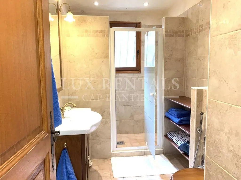 Bagni - Luxury Villa with Pool in Cap d'Antibes