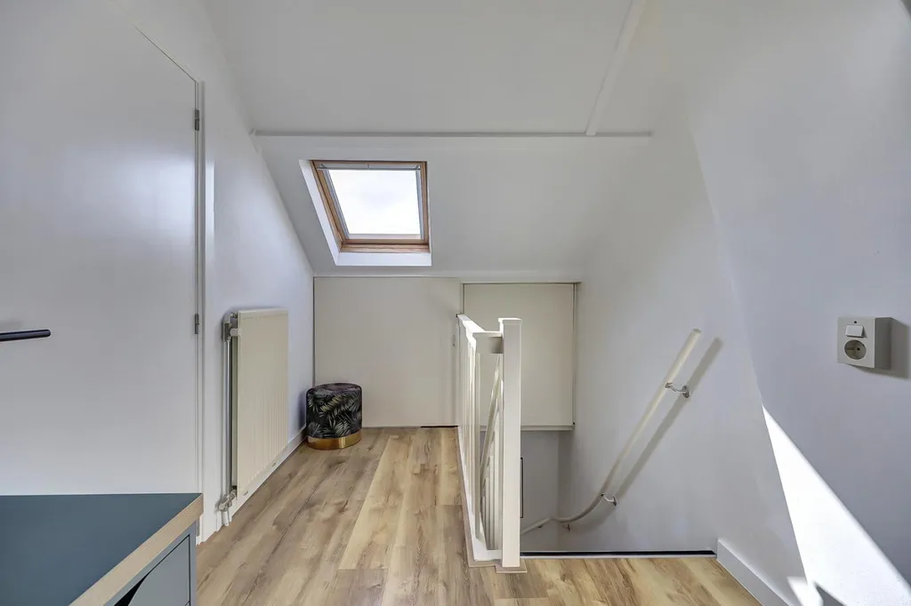 Toad - Fully Renovated Corner House with Garden in De Lier