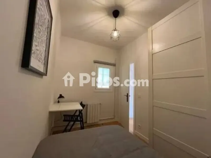 Bedrooms - Fully Furnished Flat with Metro Access in La Florida