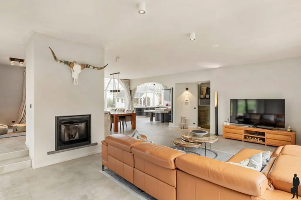 Séjour - Villa Luxueuse avec Vue sur les Champs à Kalmthout