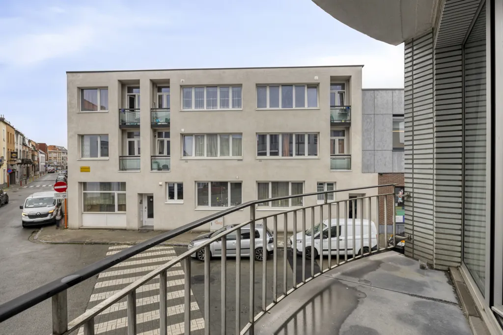 Balcon - Appartement Lumineux avec Terrasses à Strombeek