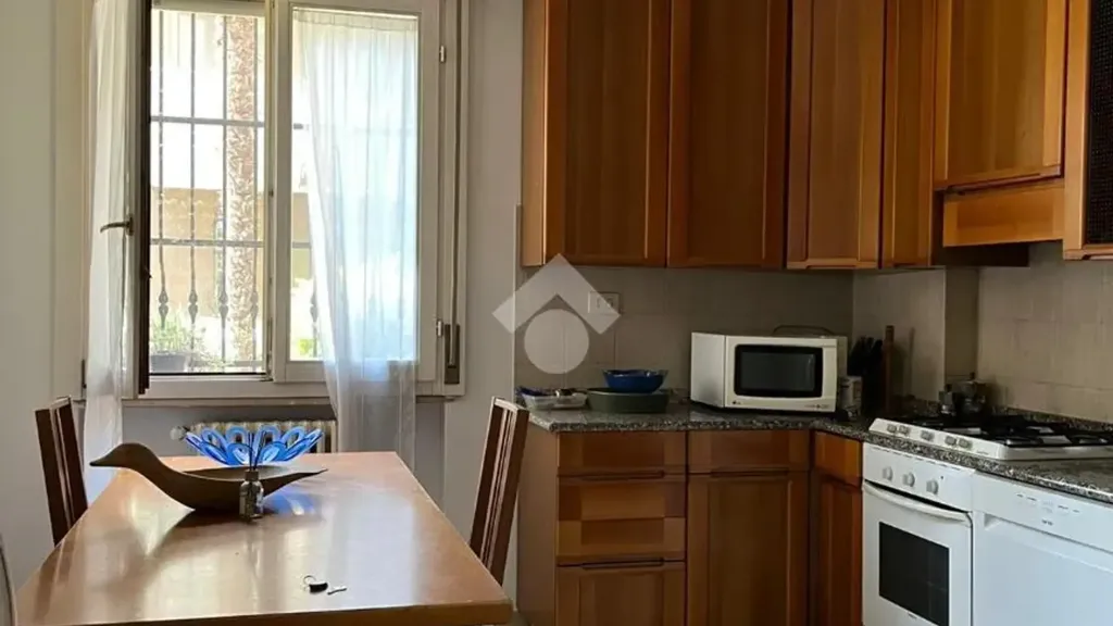 Kitchen - Three-Bedroom Apartment with Balcony in Melegnano