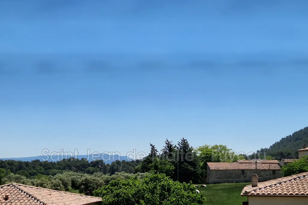 Välivaade - 3-Bed Flat with Panoramic View in Saint-Savournin