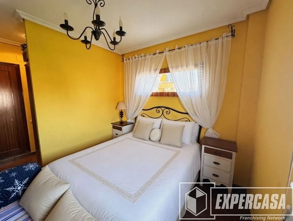 Magamistoad - Apartment with Balcony and Views in Terramelar