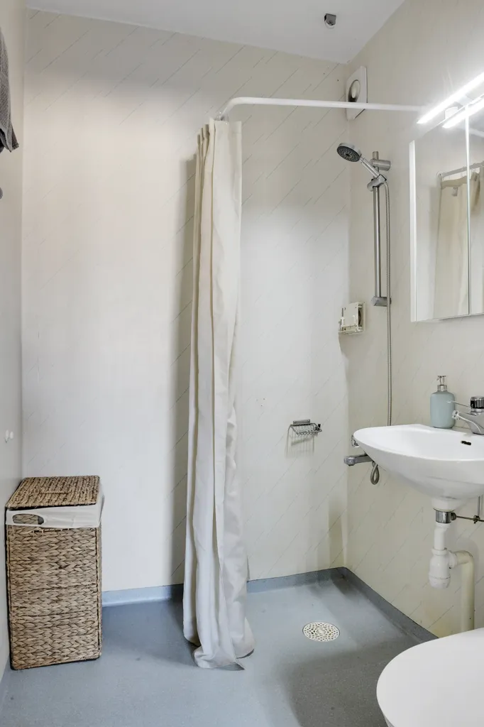 Bathrooms - Two-Bedroom Flat with Balcony in Falköping
