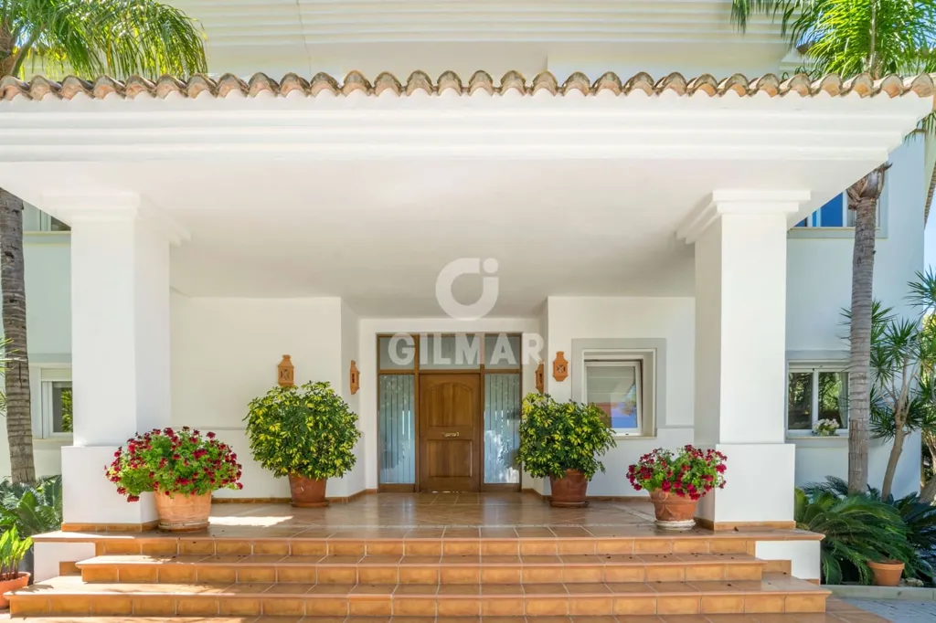 Terrass - Luxury Villa with Sea View in Benahavís