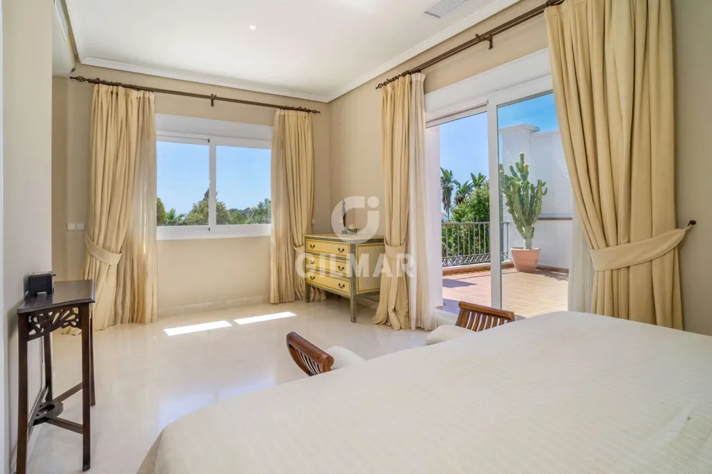Magamistoad - Luxury Villa with Sea View in Benahavís