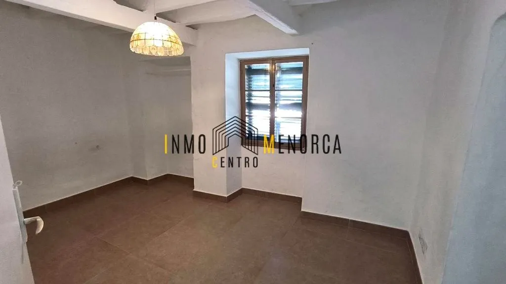 Pièces - Semi-Renovated Villa in Ciutadella's Old Town