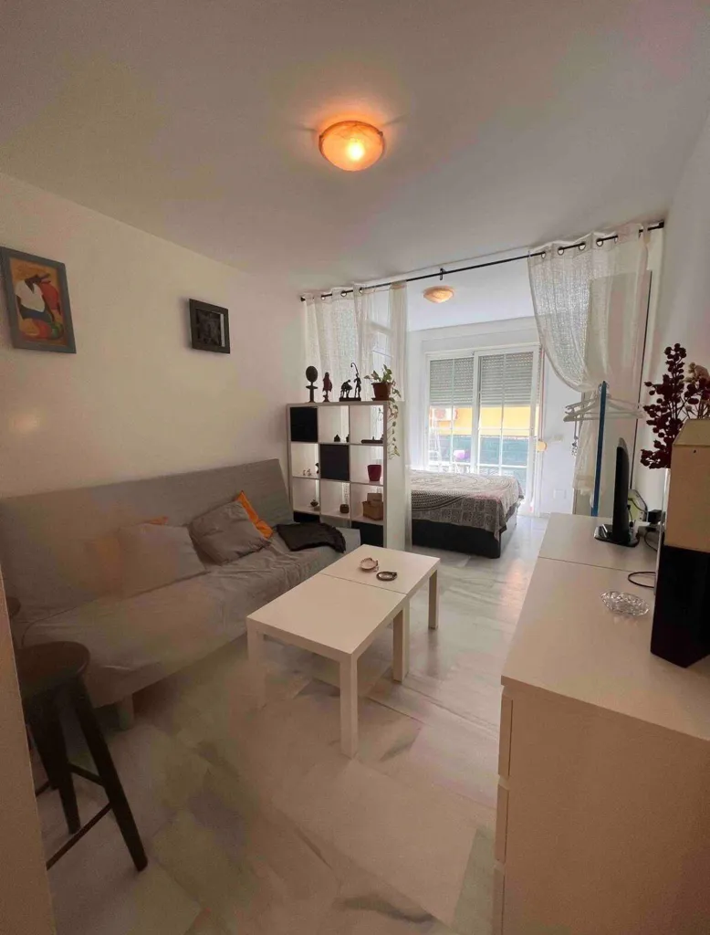 Elutuba - Studio with Balcony near Beach in La Cala del Moral